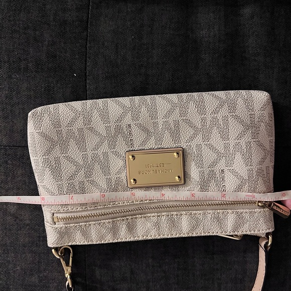 Michael Kors, bag, wallet - Picture 7 of 10